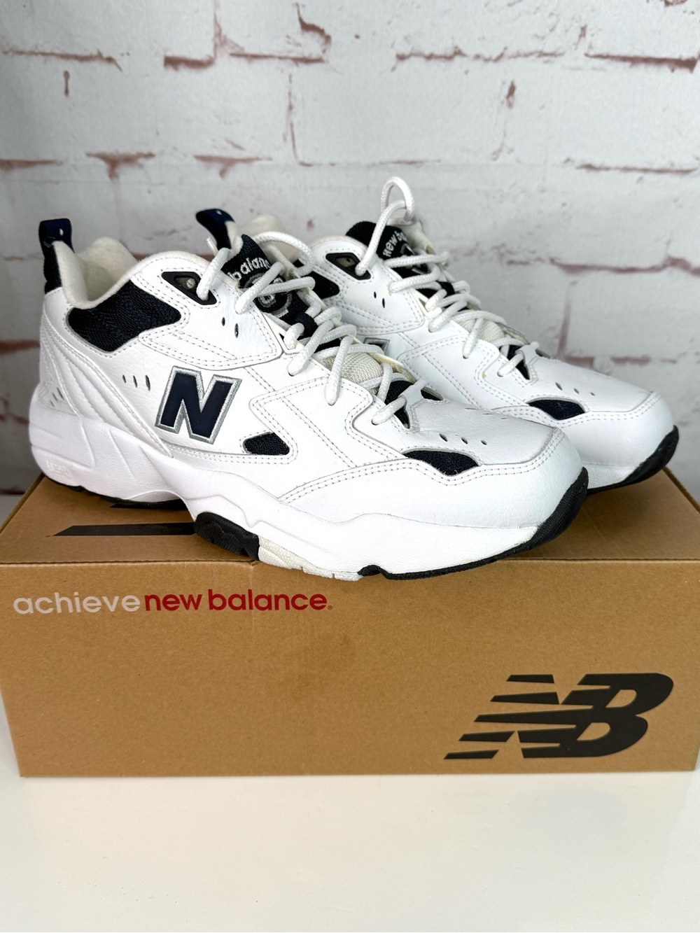 NEW BALANCE MX608 Men’s 12D NEW IN BOX Cross Training White Navy Leather Sneaker - Picture 14 of 14